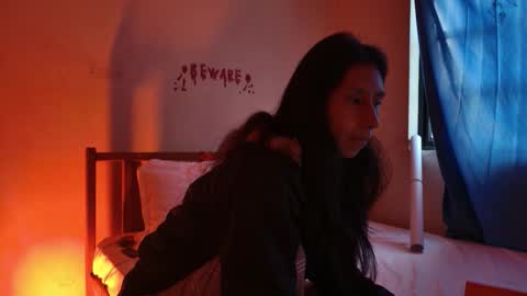 MoonLipson online show from 12/01/25, 12:21