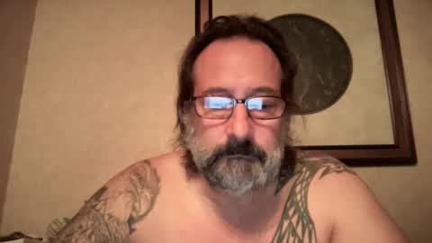 mmancini13 online show from 10/04/25, 11:08