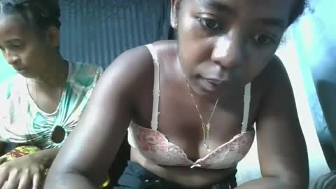 Snapshot of mmerela chatting on 02/28/26, 08:59 mmerela online show from 02/28/26, 08:59