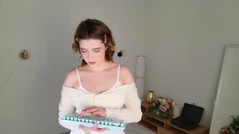 Michaela online show from 01/31/26, 09:35