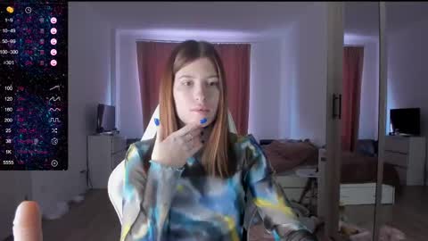 Snapshot of mmm_banana chatting on 02/18/25, 07:43 Lili online show from 02/18/25, 07:43