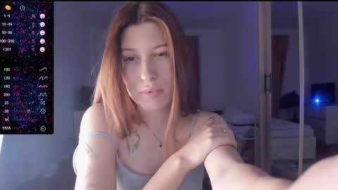 Snapshot of mmm_banana chatting on 02/28/25, 05:26 Lili online show from 02/28/25, 05:26