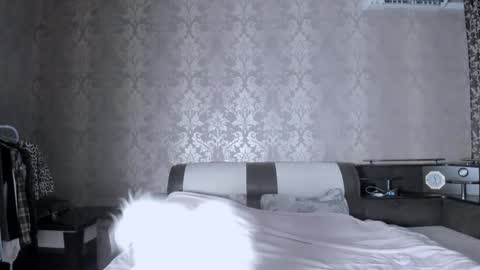 Snapshot of mmm_banana chatting on 11/11/25, 09:31 Lili online show from 11/11/25, 09:31