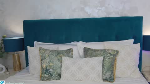 Jessie online show from 03/10/25, 12:18