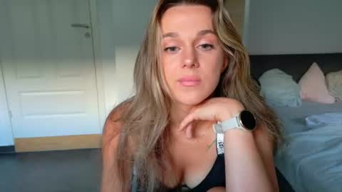 mmminnie online show from 06/29/26, 05:03