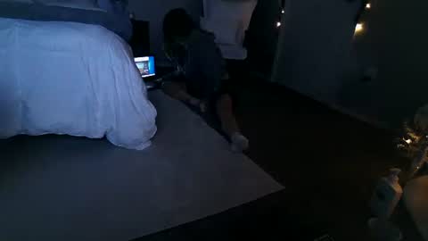 Snapshot of mmmmmwah chatting on 12/09/24, 09:49 Angel online show from 12/09/24, 09:49