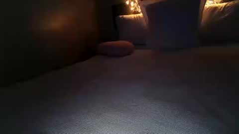 Snapshot of mmmmmwah chatting on 02/09/26, 06:39 Angel online show from 02/09/26, 06:39