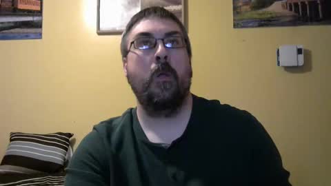 Snapshot of mmr45 chatting on 11/16/25, 04:29 mmr45 online show from 11/16/25, 04:29