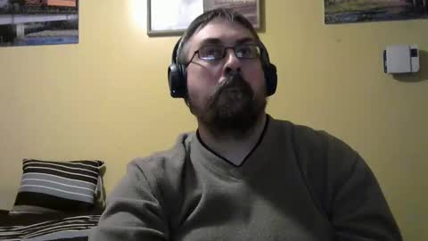 Snapshot of mmr45 chatting on 11/24/25, 04:23 mmr45 online show from 11/24/25, 04:23