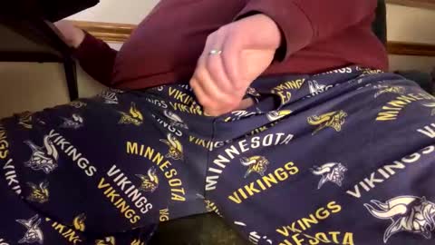 mnguy19726969 online show from 04/28/26, 09:09