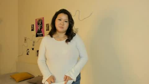Snapshot of moanshade chatting on 05/07/26, 01:38 CandyStacy online show from 05/07/26, 01:38
