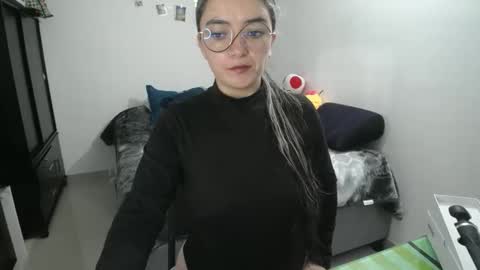 Sam online show from 09/18/25, 11:01