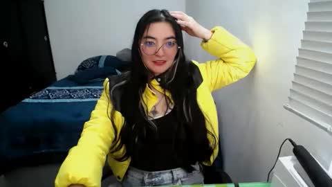 Snapshot of mocca_117 chatting on 03/16/26, 12:31 Sam online show from 03/16/26, 12:31