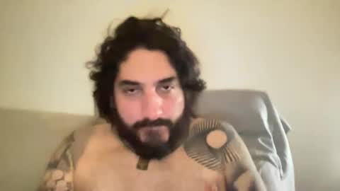 Snapshot of mochi_is_cool chatting on 12/12/24, 09:08 Mochi online show from 12/12/24, 09:08