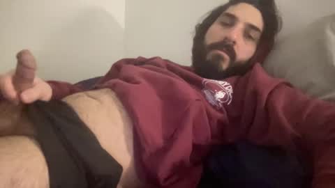 Snapshot of mochi_is_cool chatting on 12/21/24, 05:36 Mochi online show from 12/21/24, 05:36