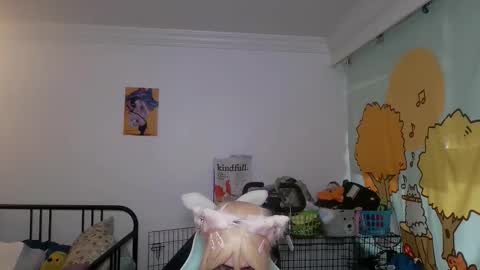 The Mochi Rainbow Variety Show online show from 04/09/26, 08:47