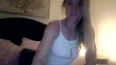 mockingbirds91 online show from 06/16/26, 07:22