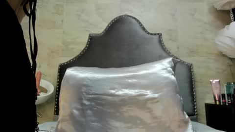 Sophia  online show from 02/24/26, 07:45