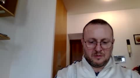 Snapshot of modesto1969 chatting on 01/10/25, 10:39 modesto1969 online show from 01/10/25, 10:39