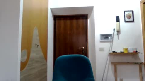 modesto1969 online show from 11/19/25, 12:49