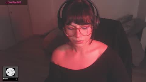 Snapshot of modjo_ chatting on 01/18/26, 05:00 Modjo online show from 01/18/26, 05:00