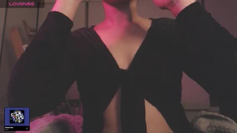 Snapshot of modjo_ chatting on 03/01/26, 01:18 Modjo online show from 03/01/26, 01:18