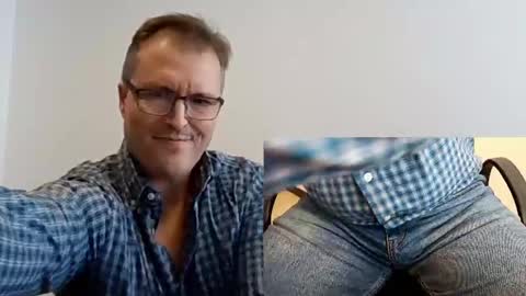 Moe online show from 04/06/26, 06:42