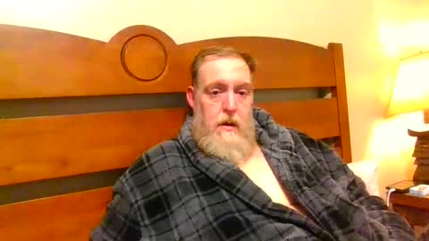 Snapshot of moeblick chatting on 12/04/24, 02:42 moeblick online show from 12/04/24, 02:42