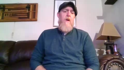 Snapshot of moeblick chatting on 12/12/24, 07:15 moeblick online show from 12/12/24, 07:15