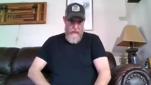 Snapshot of moeblick chatting on 01/25/25, 06:02 moeblick online show from 01/25/25, 06:02