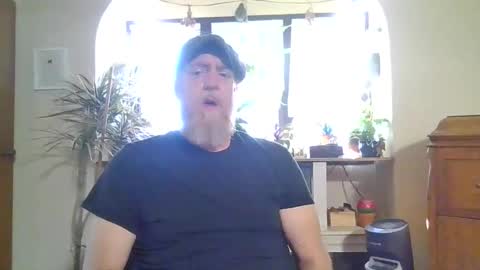 Snapshot of moeblick chatting on 01/29/25, 06:39 moeblick online show from 01/29/25, 06:39