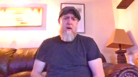 Snapshot of moeblick chatting on 02/01/25, 03:28 moeblick online show from 02/01/25, 03:28