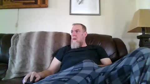 Snapshot of moeblick chatting on 02/23/25, 06:56 moeblick online show from 02/23/25, 06:56