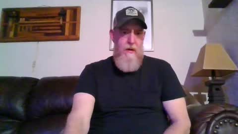 Snapshot of moeblick chatting on 02/27/25, 12:43 moeblick online show from 02/27/25, 12:43