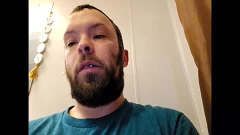 Snapshot of moejiler69 chatting on 11/02/25, 02:52 moejiler69 online show from 11/02/25, 02:52