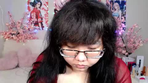 Snapshot of moertomlly chatting on 04/18/26, 04:38 Molly online show from 04/18/26, 04:38
