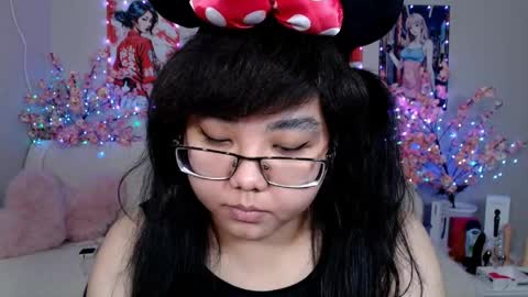 Snapshot of moertomlly chatting on 04/23/26, 03:41 Molly online show from 04/23/26, 03:41