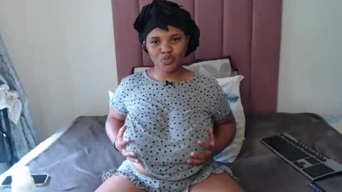 Mogheul Slay online show from 02/21/26, 11:00