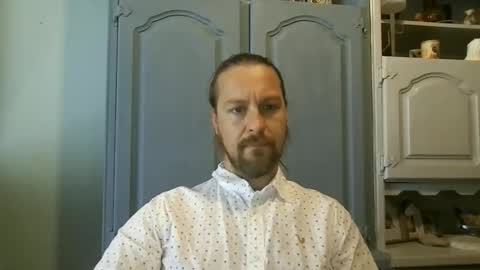Julien online show from 05/26/26, 10:55