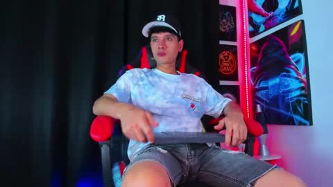 moises_23cm online show from 02/23/25, 03:56