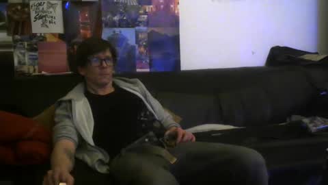 Snapshot of mojoflow39 chatting on 01/02/25, 02:00 Fr online show from 01/02/25, 02:00