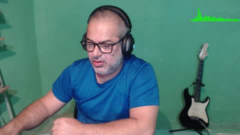 Snapshot of mokkaccmm chatting on 12/28/24, 03:26 Mokkaf online show from 12/28/24, 03:26