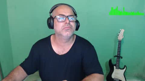 Snapshot of mokkaccmm chatting on 01/07/25, 12:41 Mokkaf online show from 01/07/25, 12:41