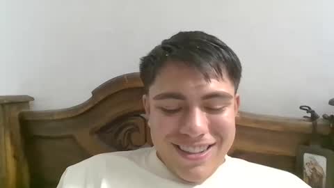 Snapshot of molimoli08 chatting on 12/05/24, 11:51 molimoli08 online show from 12/05/24, 11:51