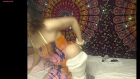 Snapshot of molli3mil3s chatting on 12/10/24, 10:58 molli3mil3s online show from 12/10/24, 10:58