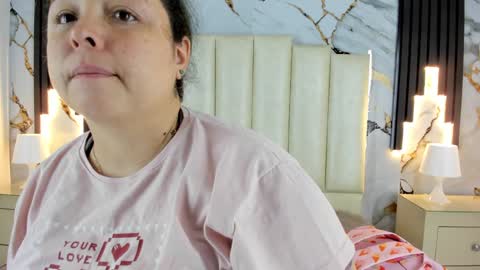 Snapshot of molliebue1 chatting on 01/23/25, 12:19 Hey Guys Im Mollie online show from 01/23/25, 12:19