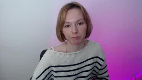 mollilove online show from 04/27/26, 08:56