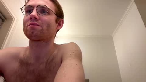 Snapshot of molliter chatting on 05/23/26, 01:22 molliter online show from 05/23/26, 01:22