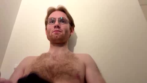 Snapshot of molliter chatting on 05/26/26, 01:34 molliter online show from 05/26/26, 01:34