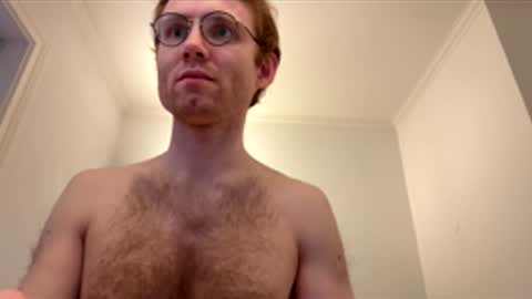 Snapshot of molliter chatting on 06/03/26, 11:21 molliter online show from 06/03/26, 11:21